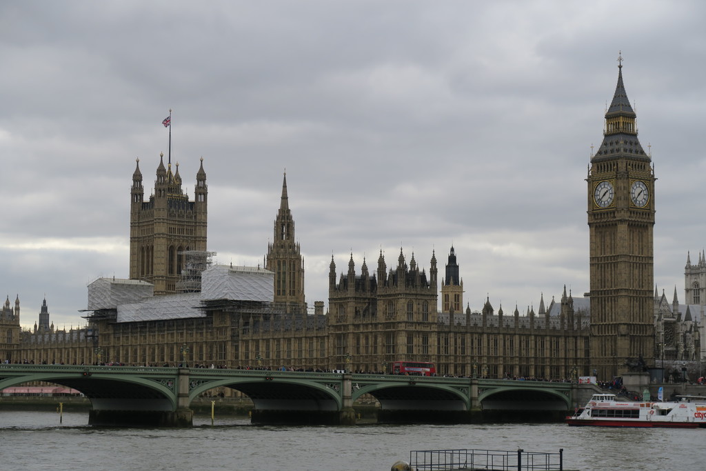 Big Ben y casas del parlamento