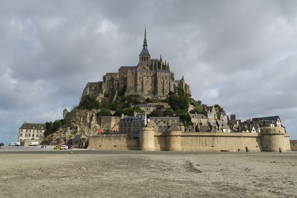 24.Mont Saint Michel